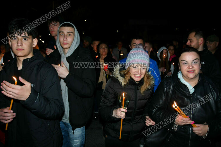 Христос Воскресе! Честит Великден!