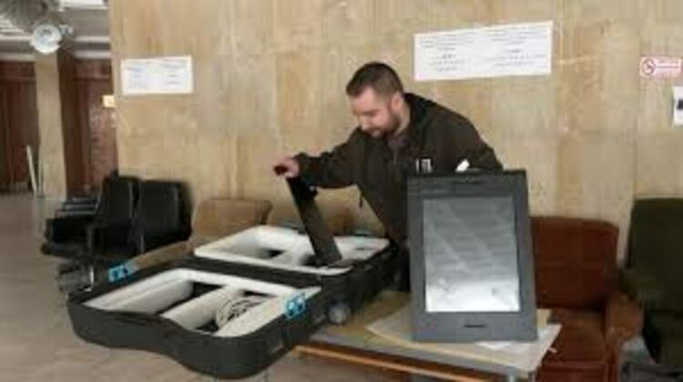 В Смолян без желаещи да изпробват машинното гласуване преди изборите