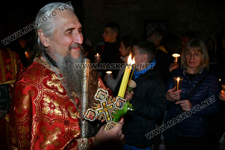 Христос Воскресе! Честит Великден!