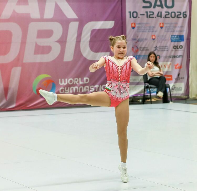 Рая Чобанова от &bdquo;Виолена&ldquo; с бронзов медал от международно състезание в Словакия