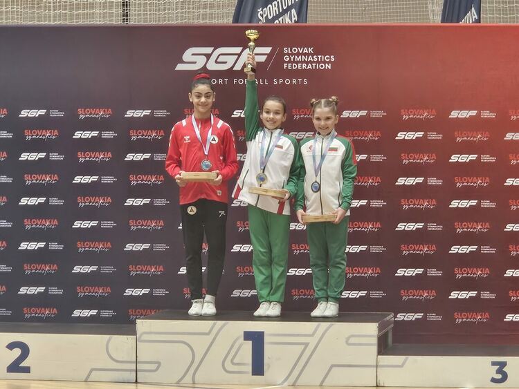 Рая Чобанова от &bdquo;Виолена&ldquo; с бронзов медал от международно състезание в Словакия