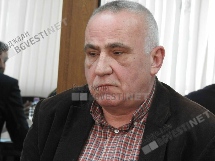 Областен управител и шефове на институции в Кърджали:Готови сме за изборите в неделя!