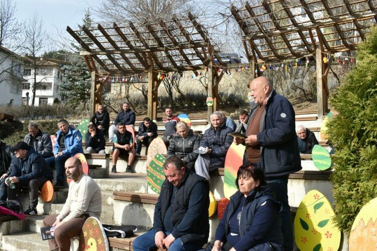 Жители на общините Смолян и Баните изразиха силна подкрепа за Румен Радев и надежда за промяна / ГАЛЕРИЯ/