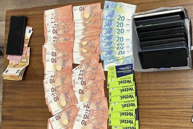 1 млн. евро за купуване на гласове са иззети от МВР