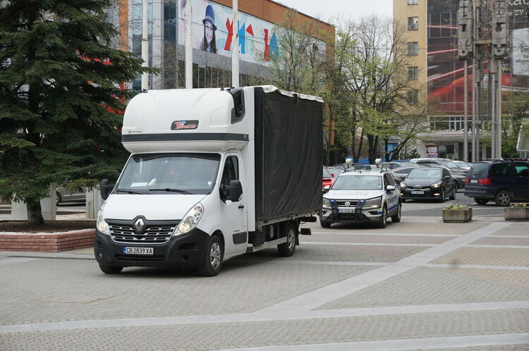 Доставиха 574 ролки със специализирана хартия за машинно гласуване в Хасково