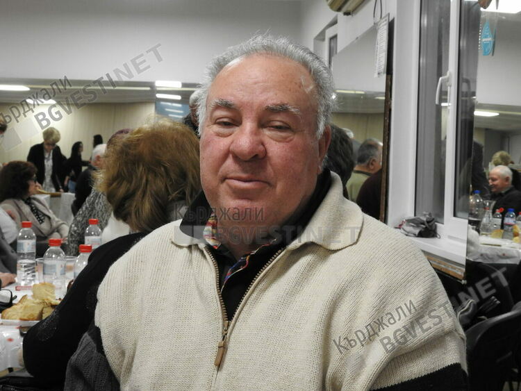 Петър Караджов