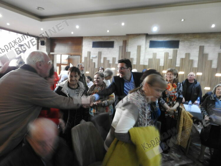 Крум Зарков в Кърджали:Всеки глас за БСП е победа!