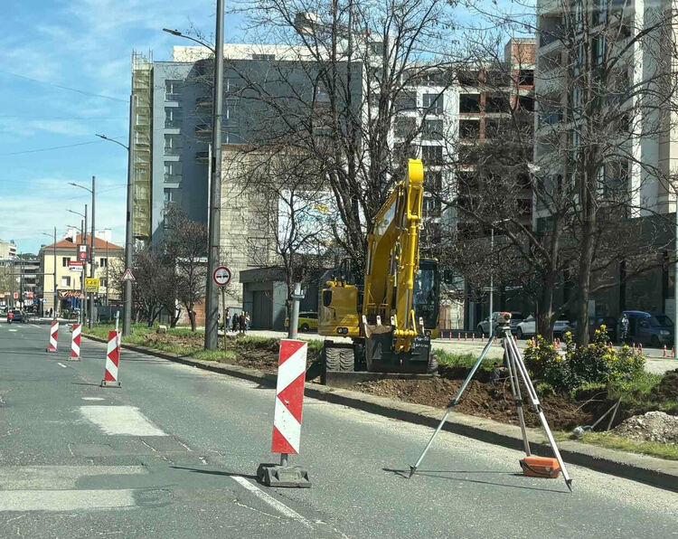 Изграждането на нов път до &bdquo;Панорама парк&ldquo; е разрешено от общинския съвет, настоящият областен управител не може да го спре