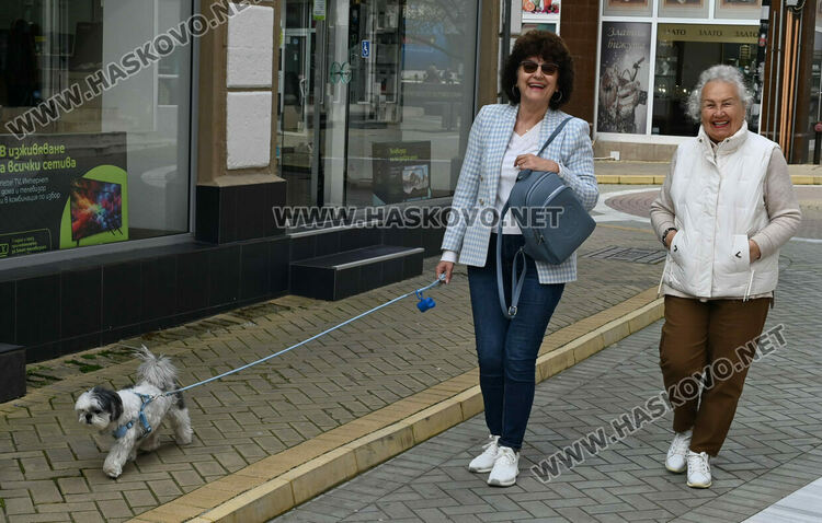 Облачно през целия ден