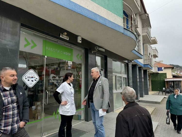 Жители на Неделино поискаха справедливост, подкрепа за поминъка и край на корупцията на среща с кандидатите на &bdquo;Прогресивна България&ldquo; от 22 МИР - Смолян