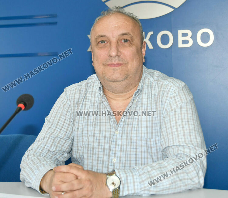 Добромир Якимов