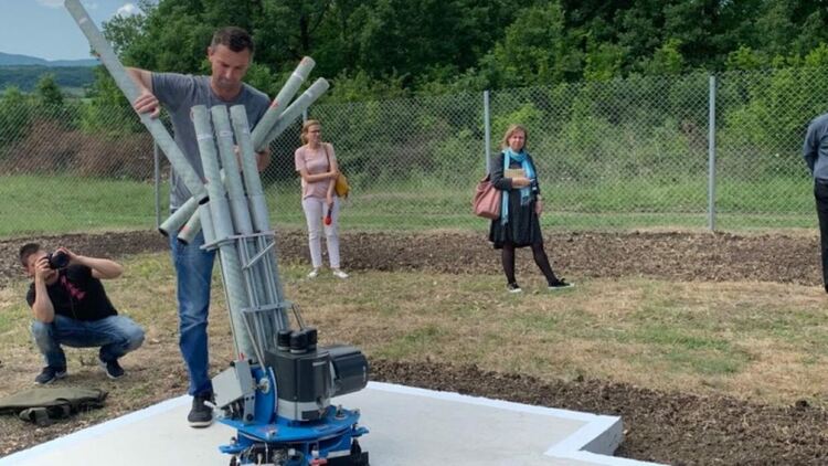 Отпускат 700 000 евро за заплати на работещите в агенцията за борба с градушките