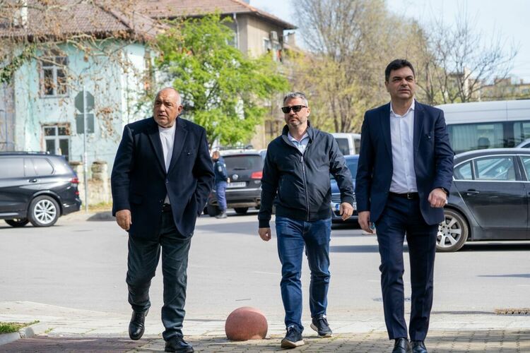 Бойко Борисов в Димитровград: &bdquo;Ние не искаме власт, ние искаме управление &ndash; за да градим&ldquo;