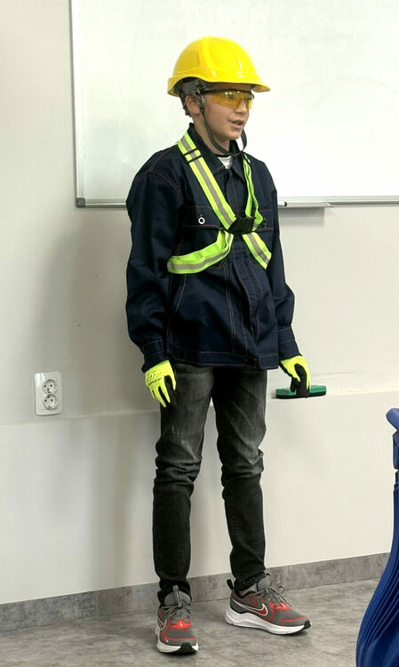 Петокласници от ОУ &bdquo;Христо Смирненски&ldquo; превърнаха урока по математика в телевизионно шоу на мечтаните професии