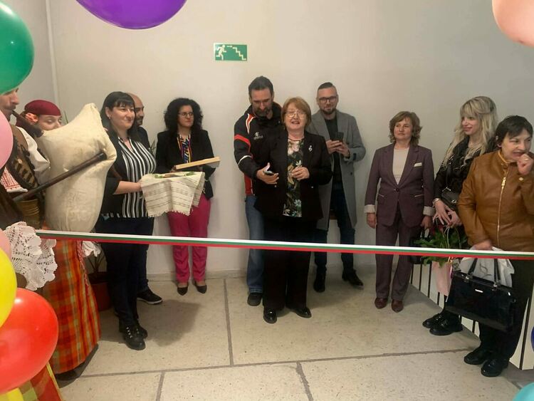 STEM център - модерно музикално студио откриха в Националното училище за фолклорни изкуства &bdquo;Широка лъка&ldquo;