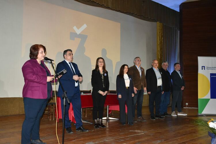 Асен Василев: ПП-ДБ предлага 7 мерки в подкрепа на семействата с деца и младите хора