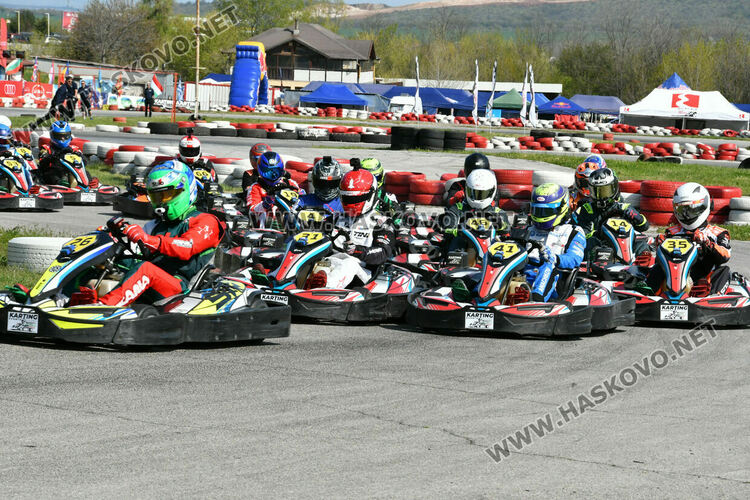 Звездата на  Red Bull Никола Цолов стартира в Karting Events Bulgaria на пистата край Хасково