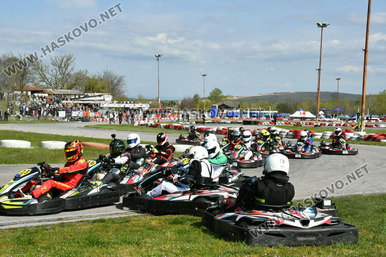 Звездата на  Red Bull Никола Цолов стартира в Karting Events Bulgaria на пистата край Хасково