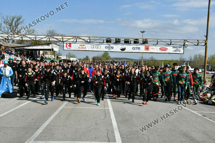 Звездата на  Red Bull Никола Цолов стартира в Karting Events Bulgaria на пистата край Хасково