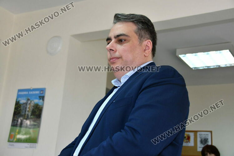 Асен Василев в Хасково: Имаме уникален шанс да променим България за по-добро