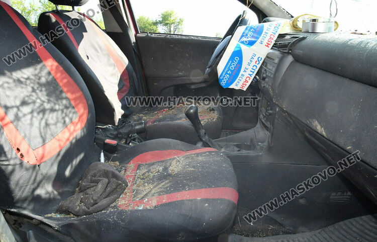 Пиян мъж катастрофира със семейството край Узунджово, две деца са в болница