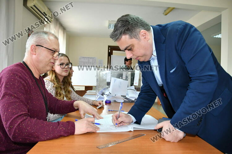 Асен Василев в Хасково: Имаме уникален шанс да променим България за по-добро