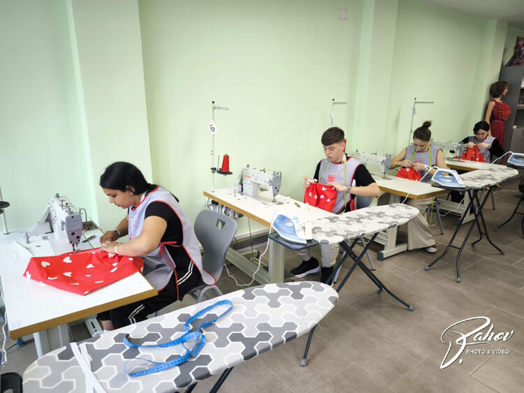 Хасковски гимназист сред най-добрите в България на състезанието &bdquo;Млади таланти в модата&ldquo;