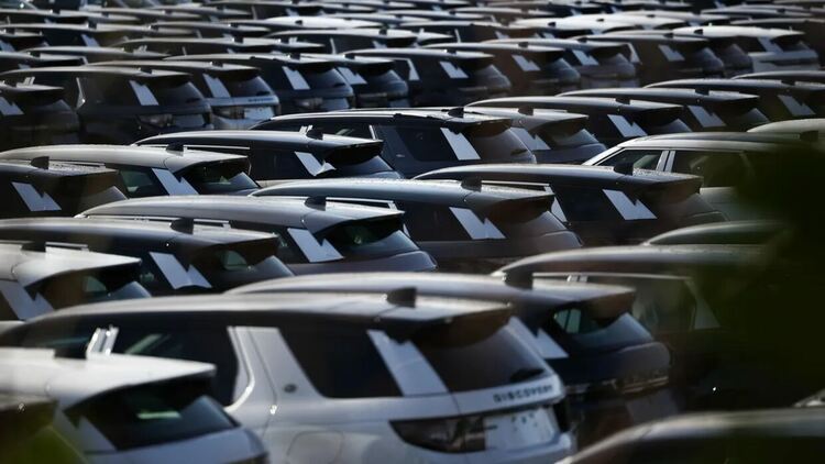 Кризата с горивата се превръща в катализатор за пазара на електромобили в Европа