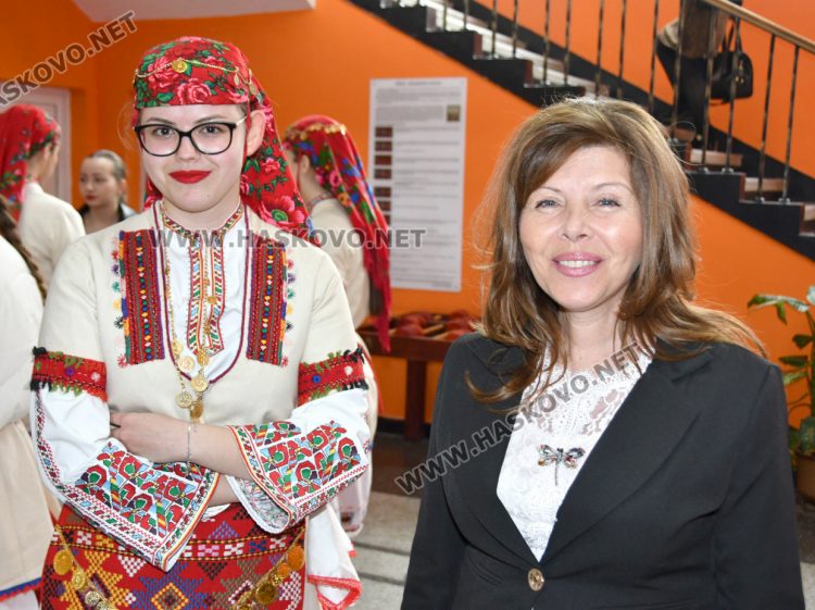 Патронен празник в ПМГ&nbsp;&ndash; Хасково: Откриха модерен STEM център и &bdquo;умно&ldquo; земеделие 