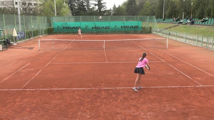 Квалификант за малко да изненада водача в схемата на тенис турнира в Хасково 