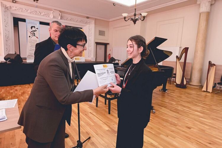 XX Международен конкурс за млади изпълнители на класически музикални инструменти