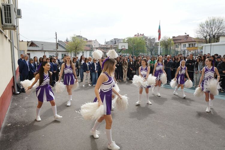 Модерна STEM среда отваря нови хоризонти пред учениците от ПГТ &bdquo;Александър Паскалев&ldquo; в Хасково