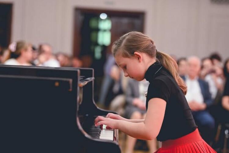 XX Международен конкурс за млади изпълнители на класически музикални инструменти