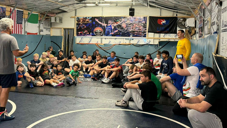 Хасковски борци на подготовка в САЩ