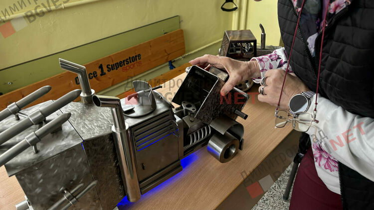 Самоук творец от Димитровград превръща метални отпадъци в изкуство и вдъхновява ученици в Деня на Земята