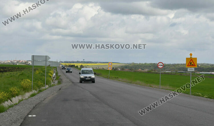 Водачи настояват за временна маркировка по пътя Хасково&nbsp;&ndash; Минерални бани