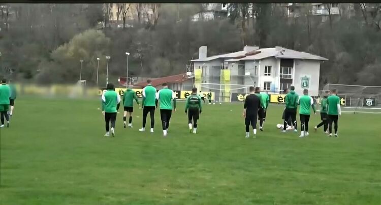 Временно ограничават достъпа до стадион &bdquo;Септември&ldquo; в смолянския квартал Райково заради ремонт