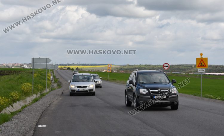 Водачи настояват за временна маркировка по пътя Хасково&nbsp;&ndash; Минерални бани