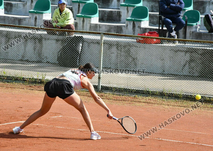Ясни са полуфиналистите на турнира по тенис J200 Haskovo