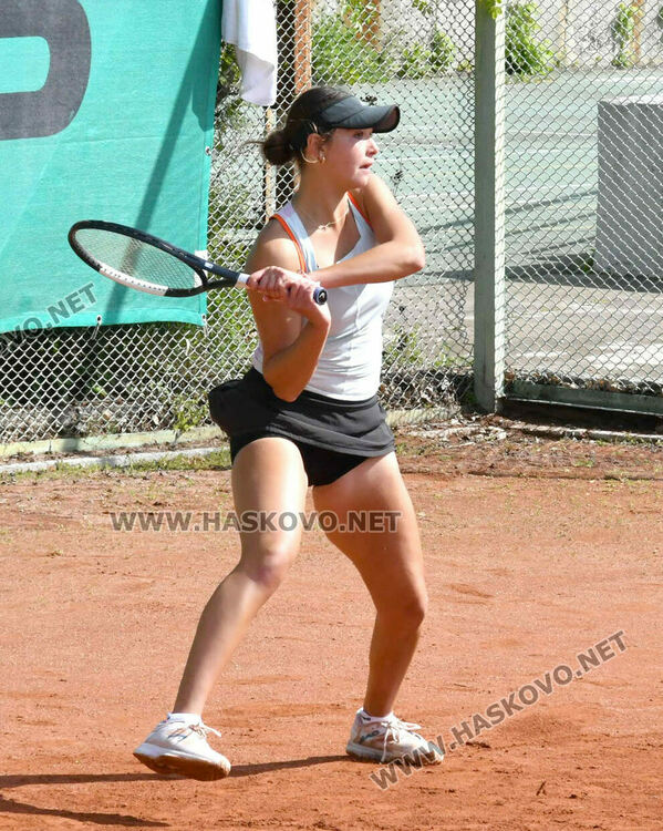 Ясни са полуфиналистите на турнира по тенис J200 Haskovo