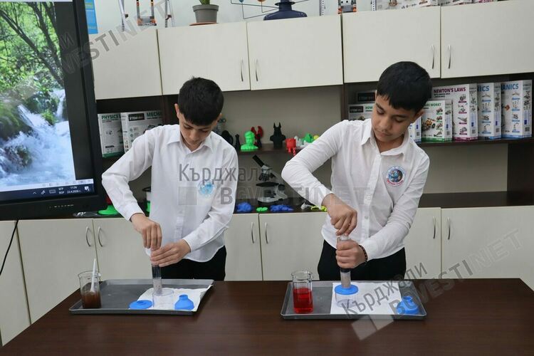 "Да пазим природата- днес, утре, завинаги!"-състезание в STEM кабинетите на ОУ"П.К.Яворов"