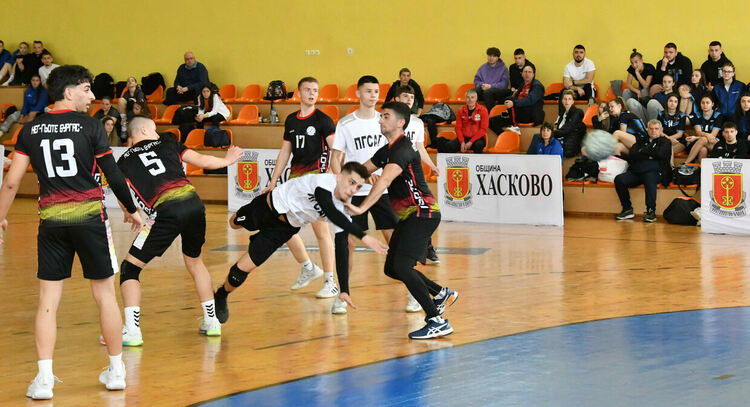 Хасково е домакин на финалите на ученическите игри по хандбал и бадминтон