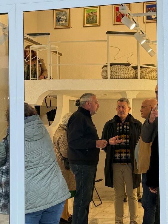 Изложбата на Владимир Чукич в Ателие 28 привлича ценители на изобразителното изкуство