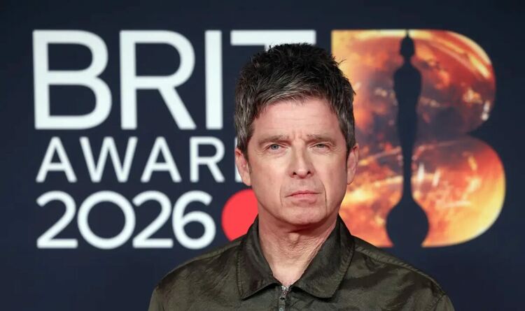 Продадоха китара на Ноел Галахър за 96 000 долара