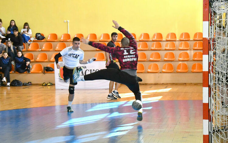 Хасково е домакин на финалите на ученическите игри по хандбал и бадминтон