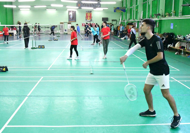 Хасково е домакин на финалите на ученическите игри по хандбал и бадминтон