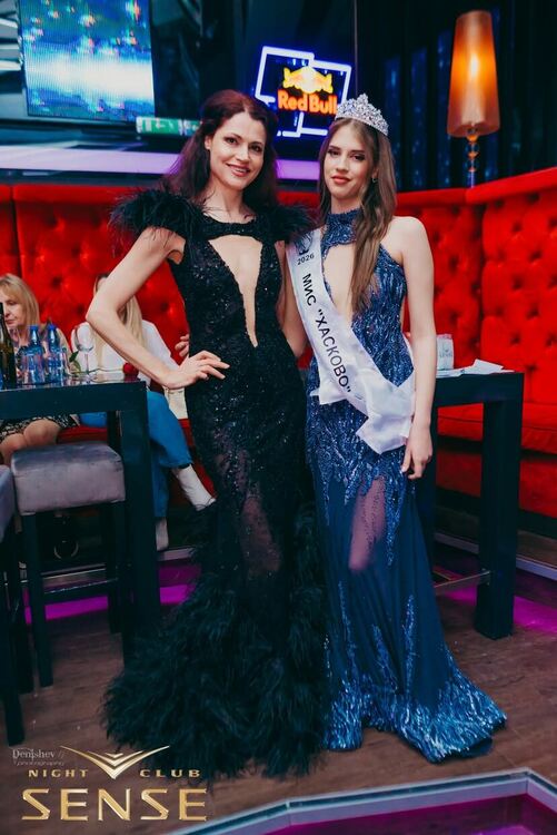 Таня Георгиева бе коронясана за &bdquo;Мис България Хасково&ldquo; на бляскава церемония