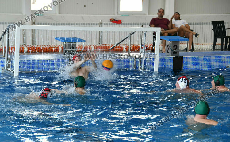 Хасково домакинства на атрактивен турнир по водна топка