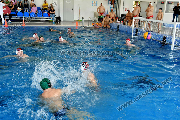 Хасково домакинства на атрактивен турнир по водна топка