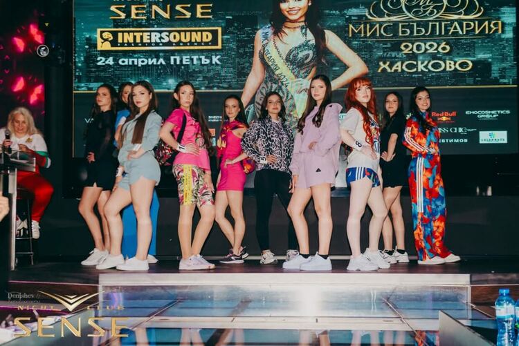 Таня Георгиева бе коронясана за &bdquo;Мис България Хасково&ldquo; на бляскава церемония